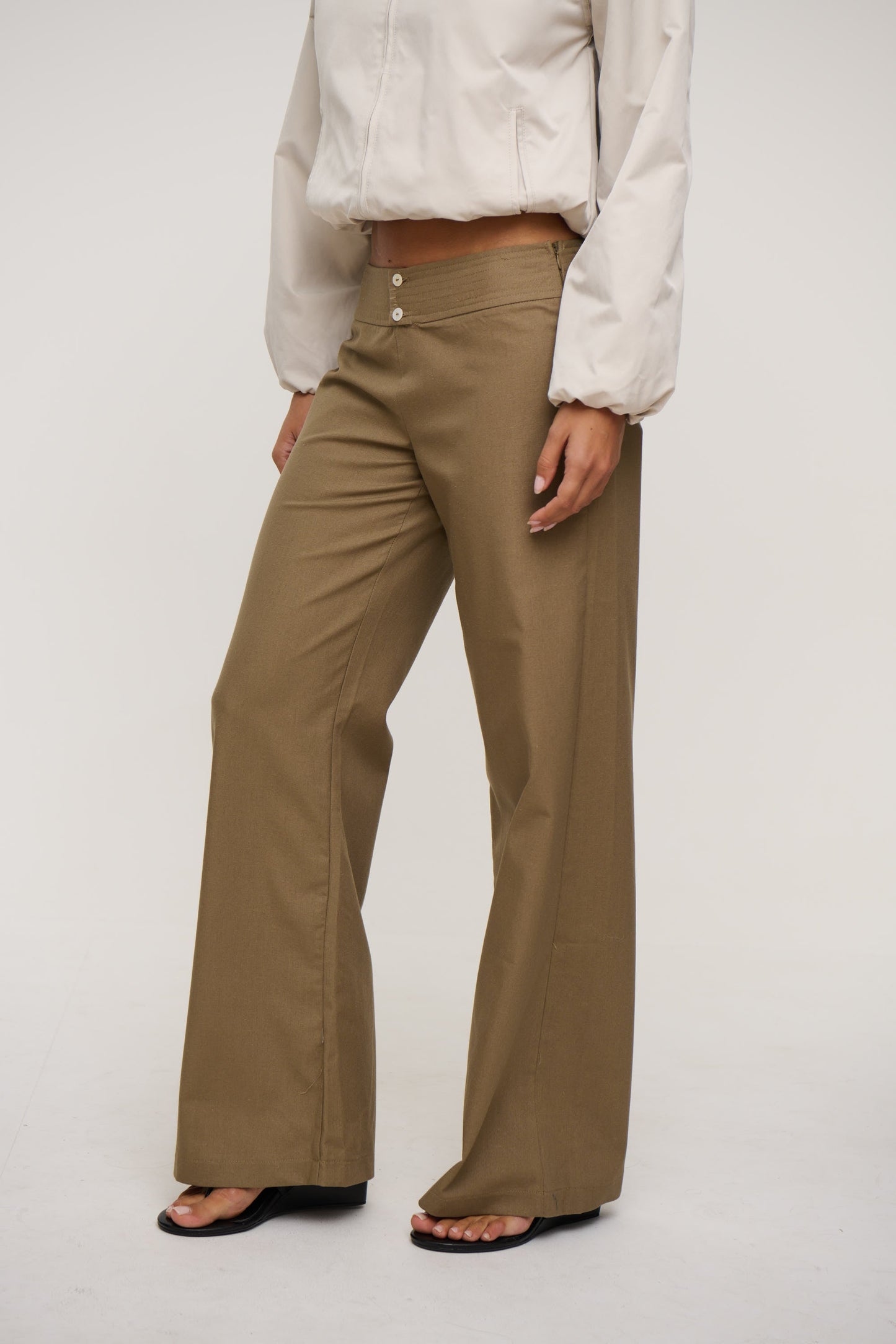 Deanne Pant Khaki