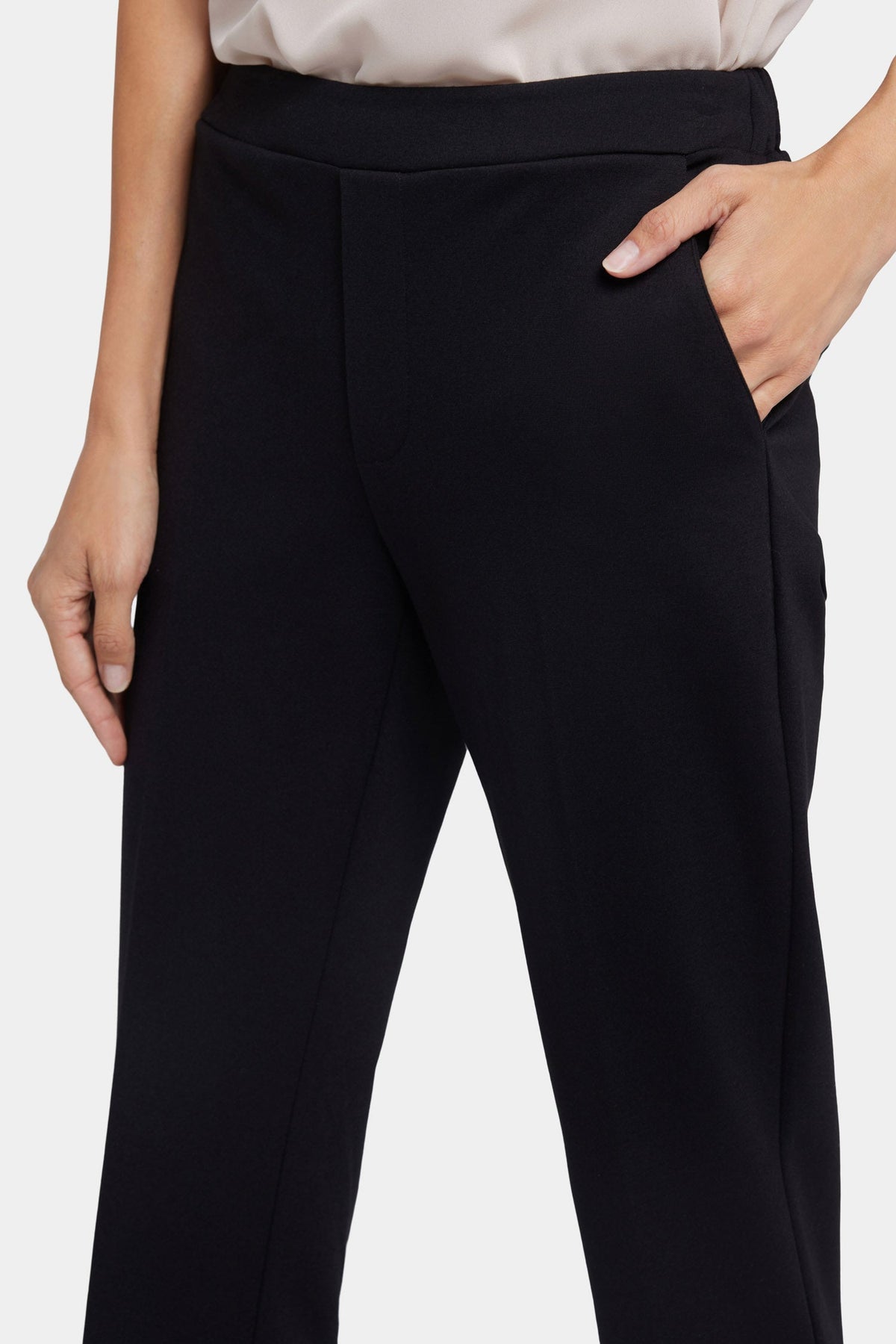 Cassidy Ankle Pull-On Trouser Pants - Black